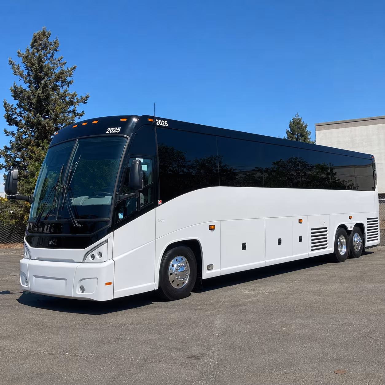 cliftoncharterbusservices com makes it possible to get to msg and yankee stadium without the tunnel headache